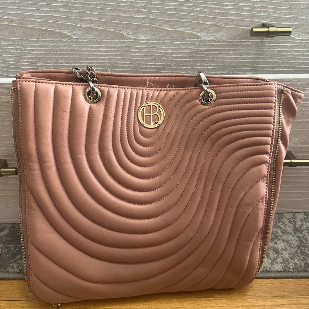 Pregnancy Sale! Henri Bendel shoulder bag , good condition!